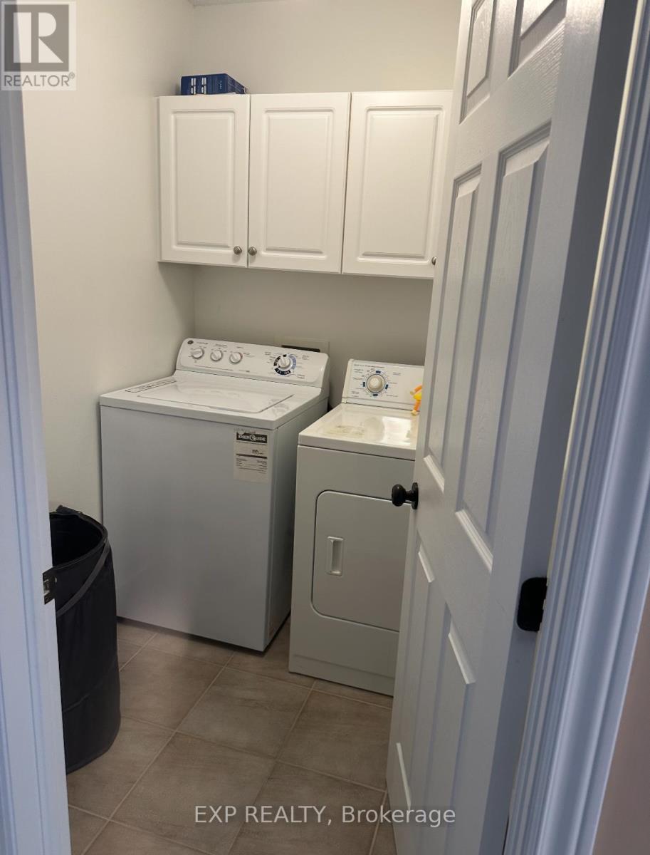 94 Selhurst Avenue, Ottawa, Ontario  K2G 7C9 - Photo 14 - X12606052