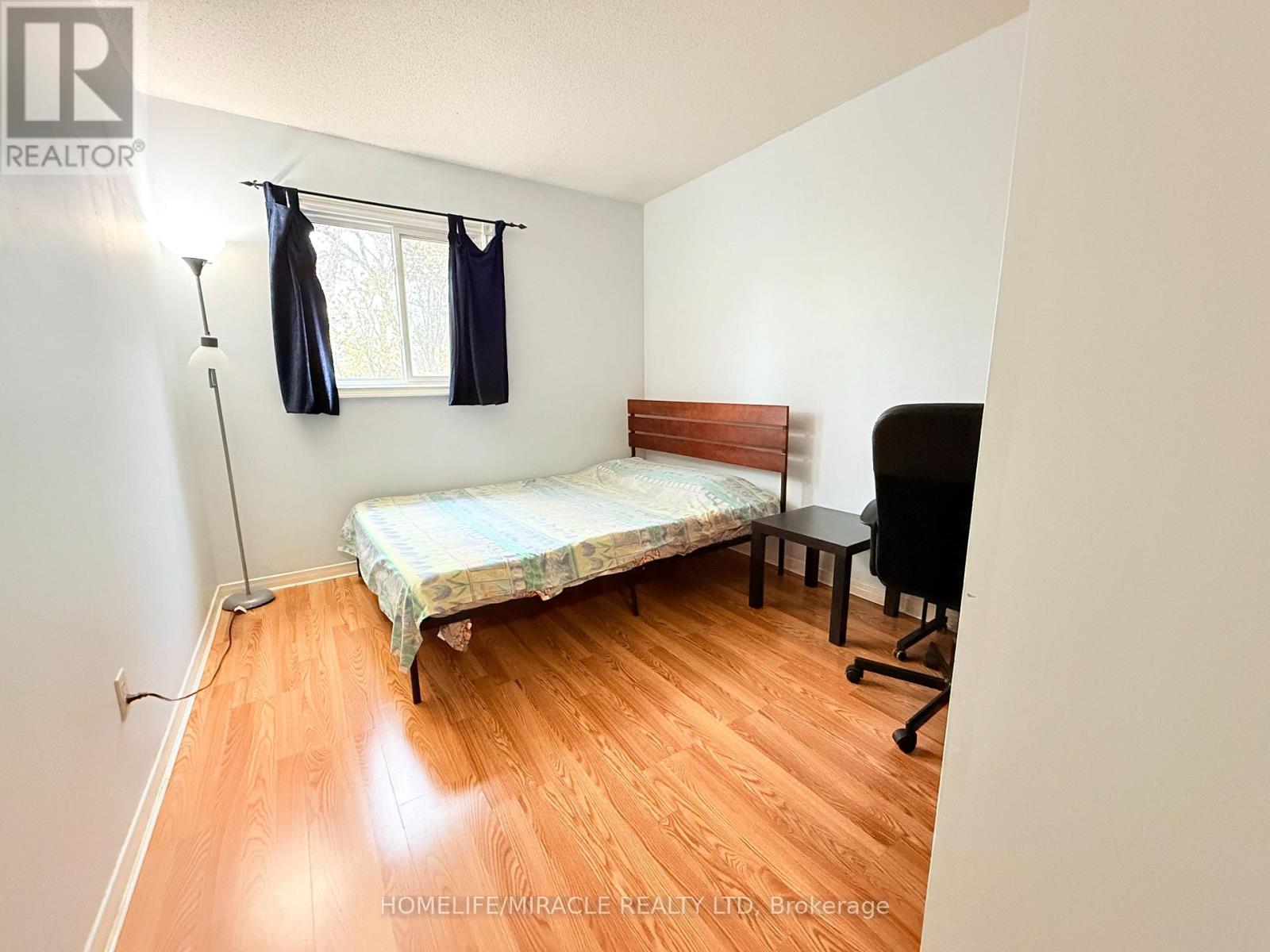 338 Sheffield Court, Oshawa, Ontario  L1J 8J3 - Photo 7 - E12577262