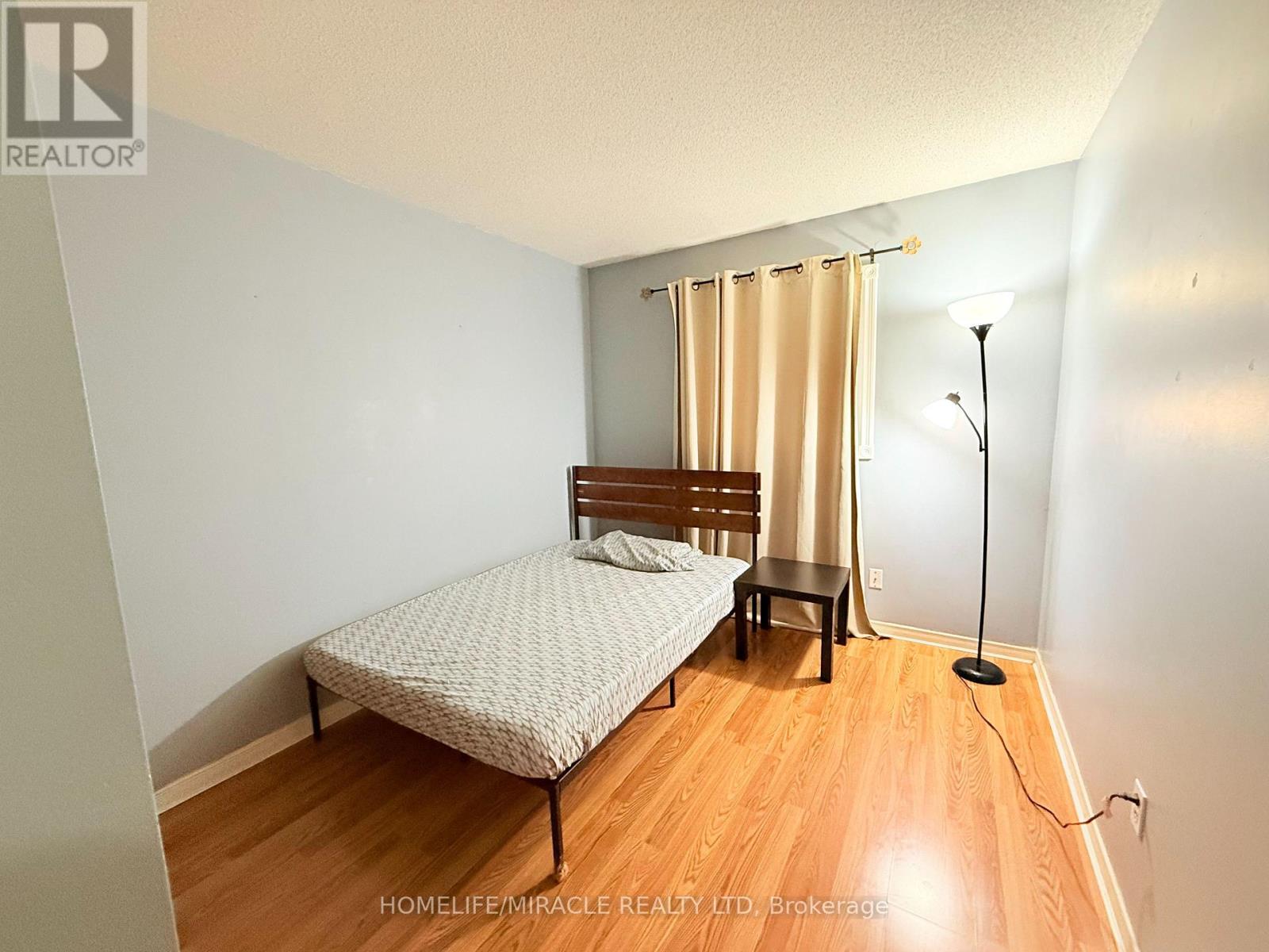 338 Sheffield Court, Oshawa, Ontario  L1J 8J3 - Photo 6 - E12577262