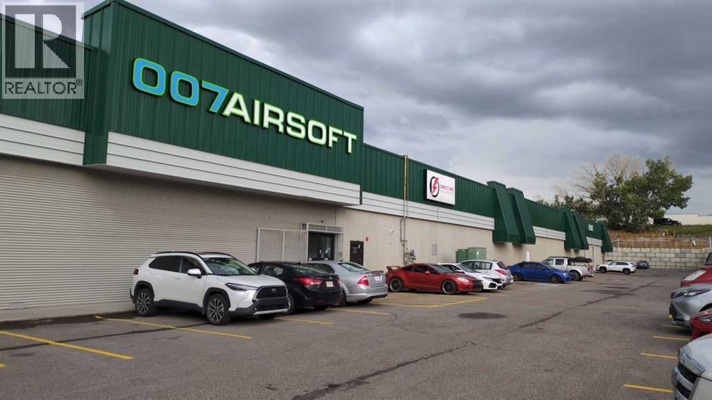 6, 1411 33 Street NE, Calgary, Alberta