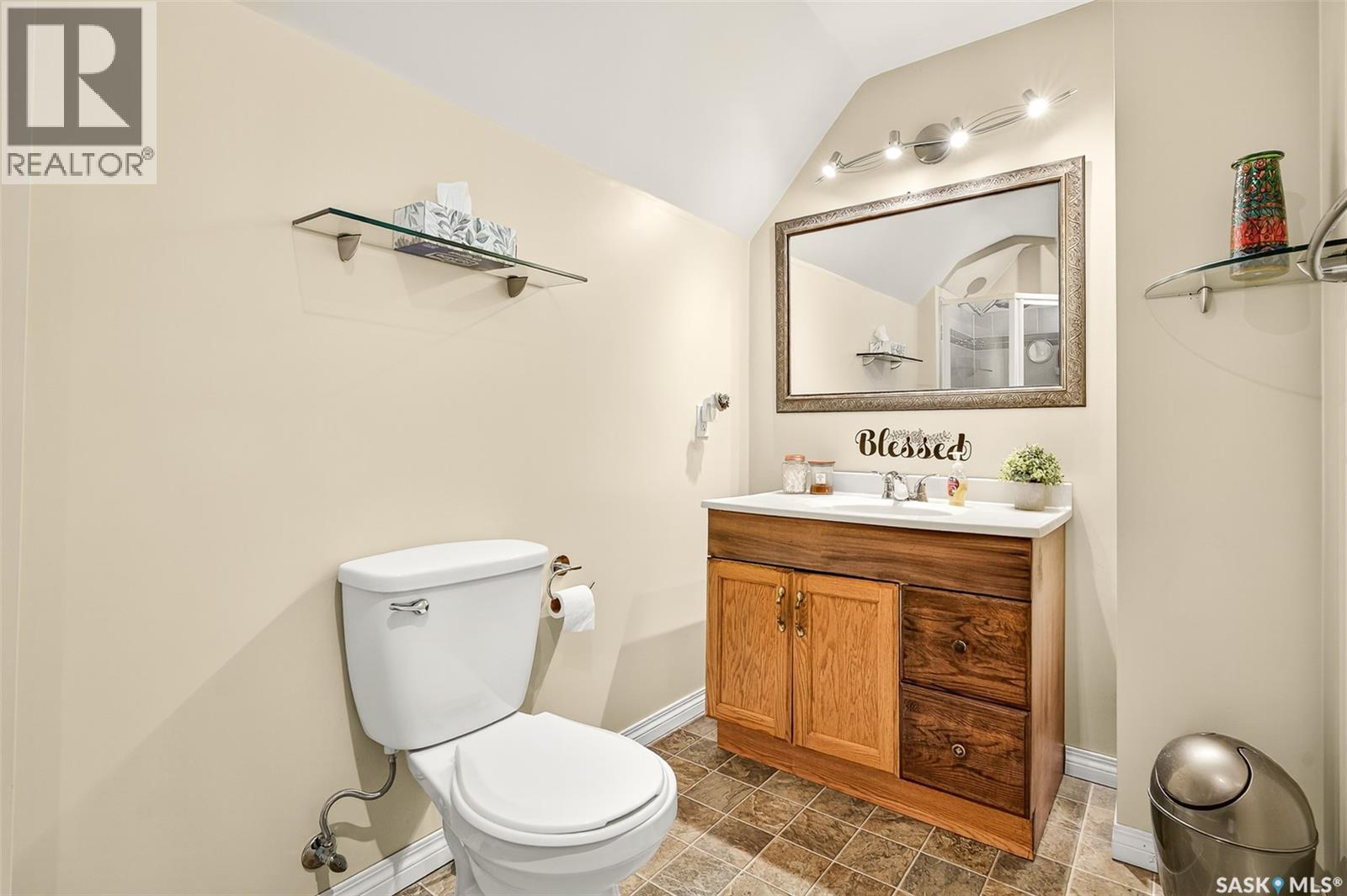 426 Moose Square, Moose Jaw, Saskatchewan  S6H 4B1 - Photo 30 - SK021768