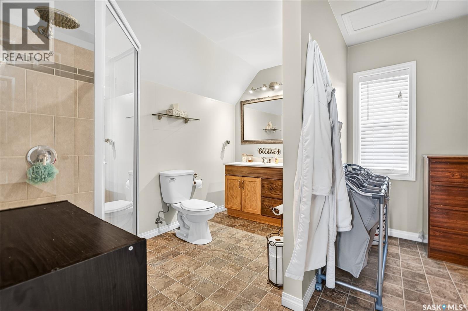 426 Moose Square, Moose Jaw, Saskatchewan  S6H 4B1 - Photo 29 - SK021768