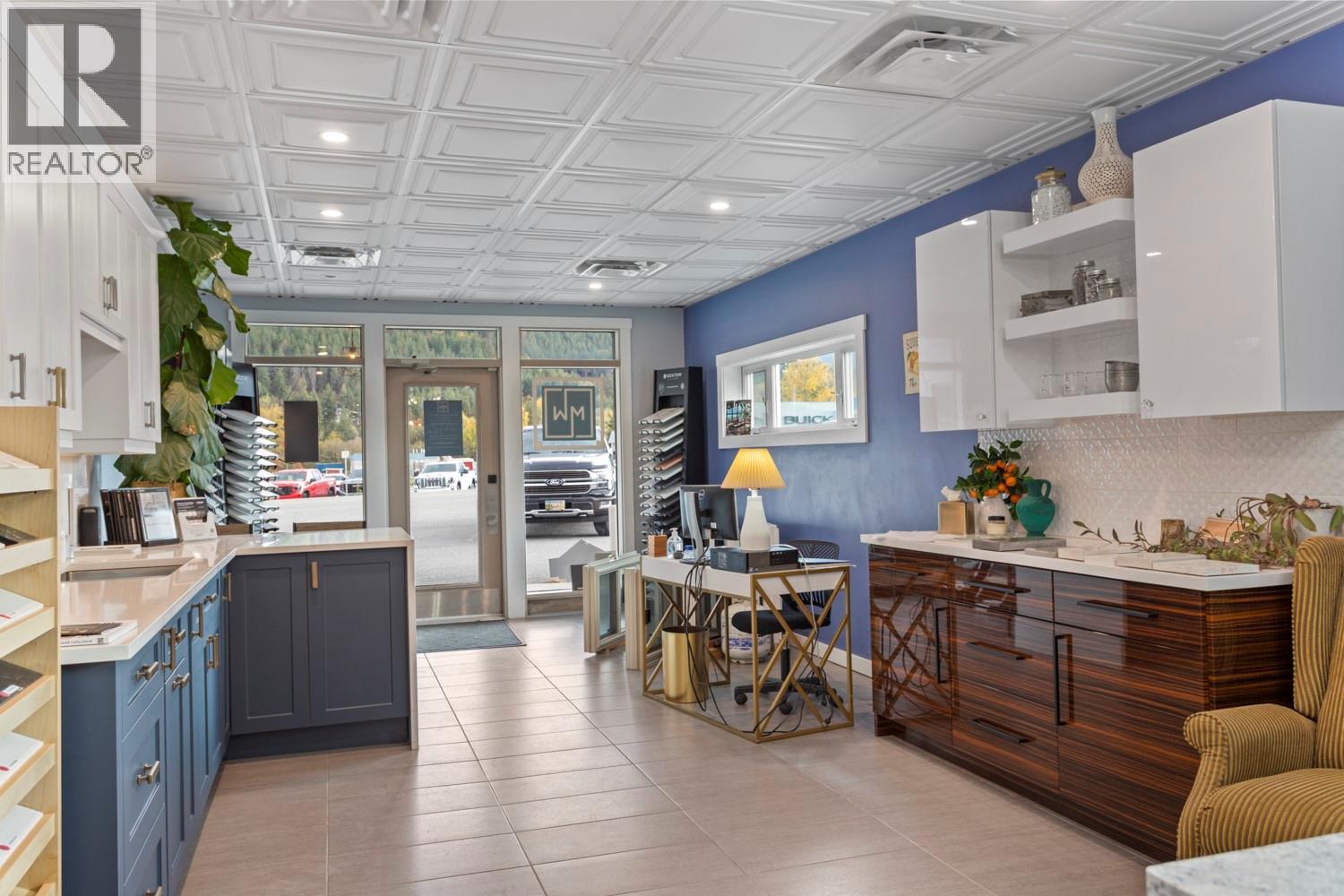 1335 Northwest Boulevard, Creston, British Columbia  V0B 1G6 - Photo 4 - 10366856