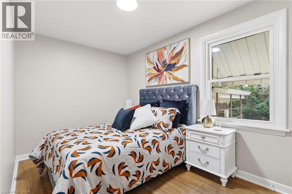 9 Mckay Road, Hamilton, Ontario  L9H 1H6 - Photo 11 - 40781235