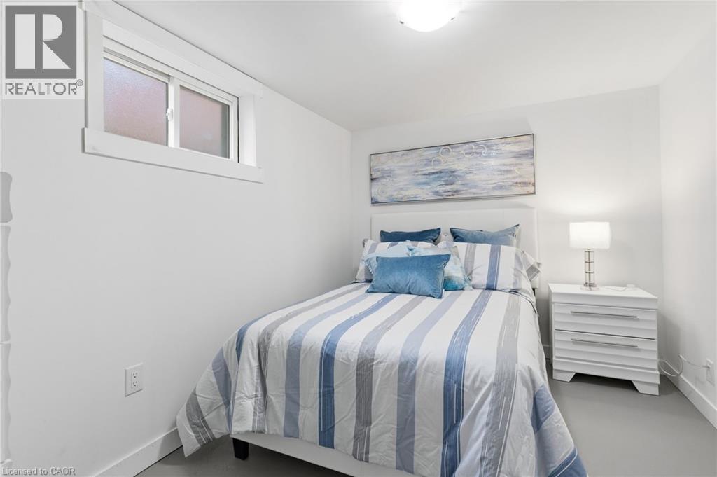 9 Mckay Road, Hamilton, Ontario  L9H 1H6 - Photo 24 - 40781235