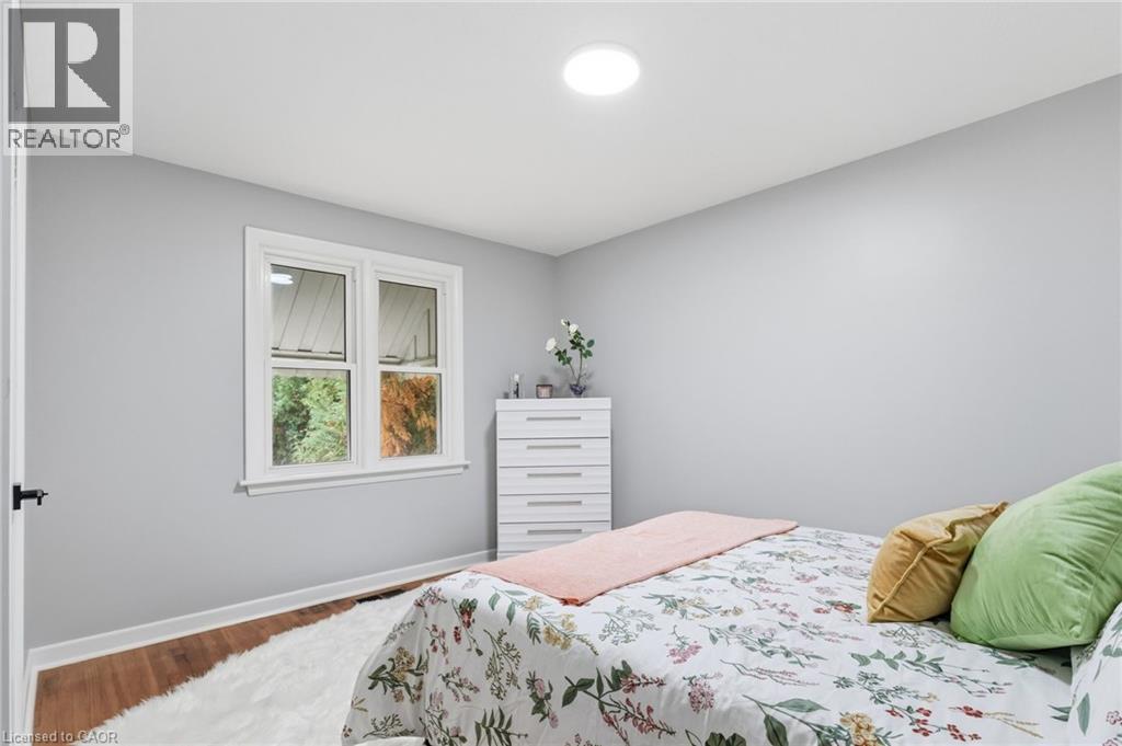 9 Mckay Road, Hamilton, Ontario  L9H 1H6 - Photo 12 - 40781235