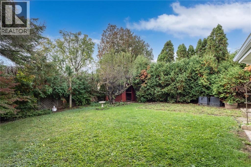 9 Mckay Road, Hamilton, Ontario  L9H 1H6 - Photo 33 - 40781235