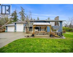 4675 Montrose Dr CRAIGDARROCH BEACH