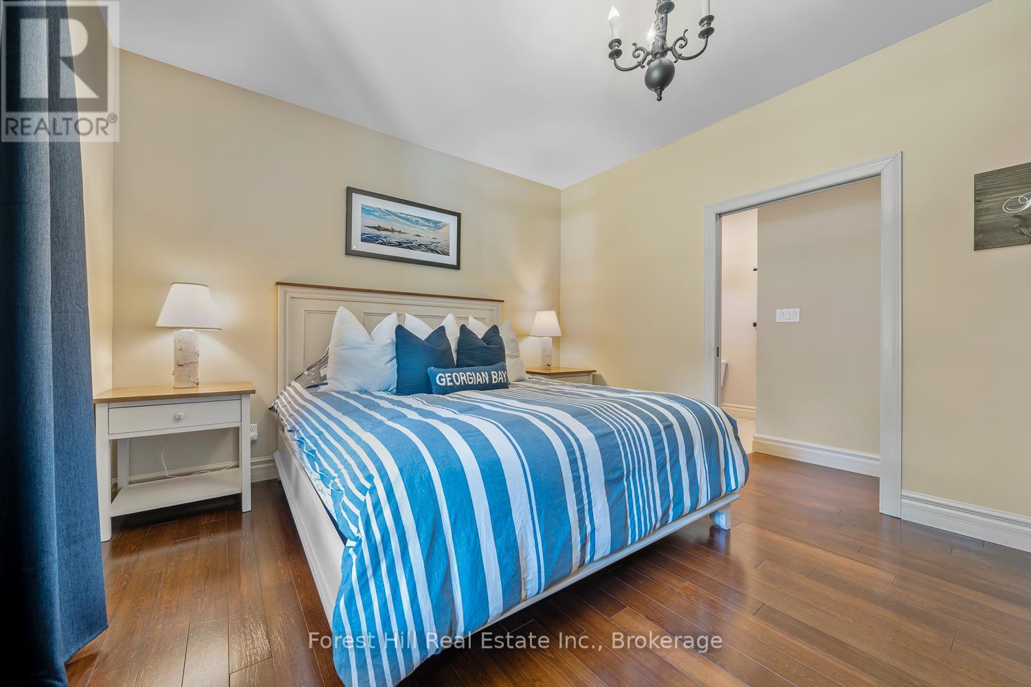 37 Parkway Avenue, Mcdougall, Ontario  P0G 1G0 - Photo 11 - X12405705