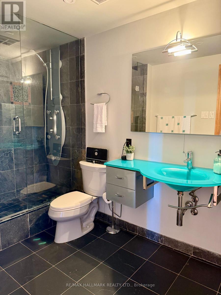 Ph11 - 10 Queens Quay W, Toronto, Ontario  M5J 2R9 - Photo 27 - C12605922