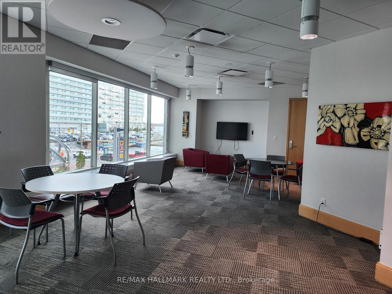 Ph11 - 10 Queens Quay W, Toronto, Ontario  M5J 2R9 - Photo 44 - C12605922
