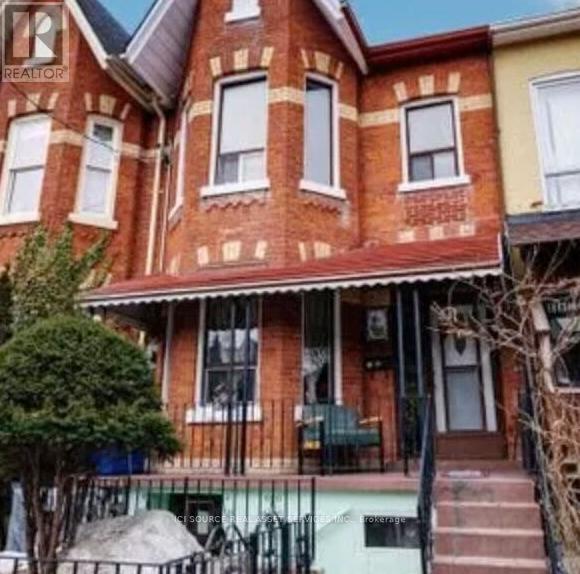 5 - 96 MARKHAM STREET, Toronto, Ontario