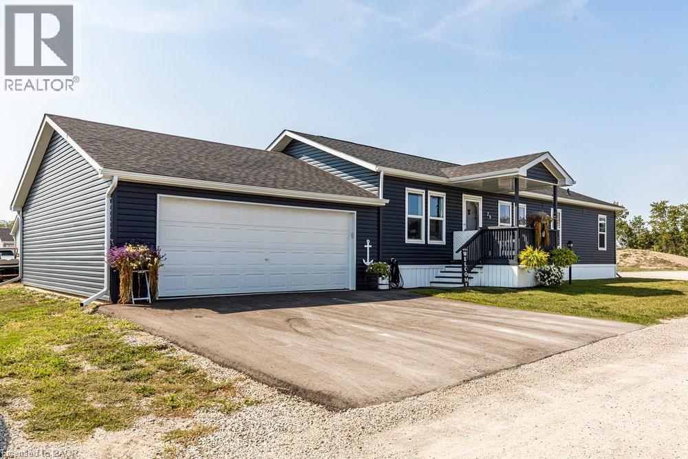29 HICKORY Hollow, Nanticoke, Ontario