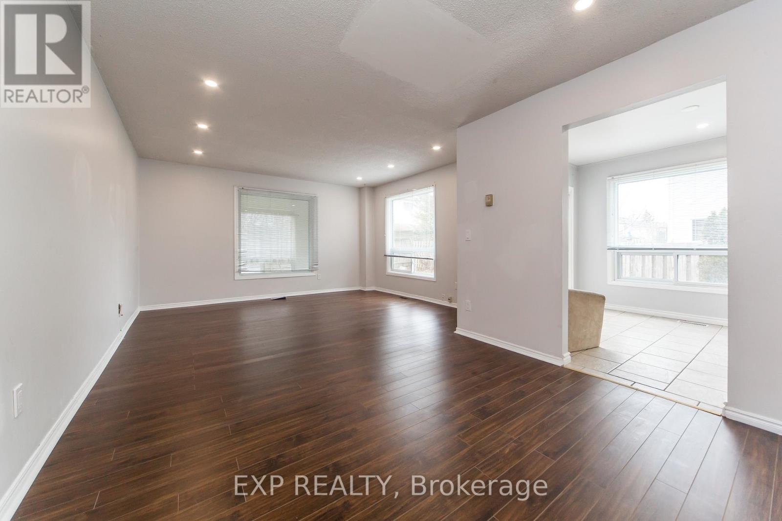 1447 Fleming Court, Oshawa, Ontario L1J 8B1 - Photo 8 - E12605966