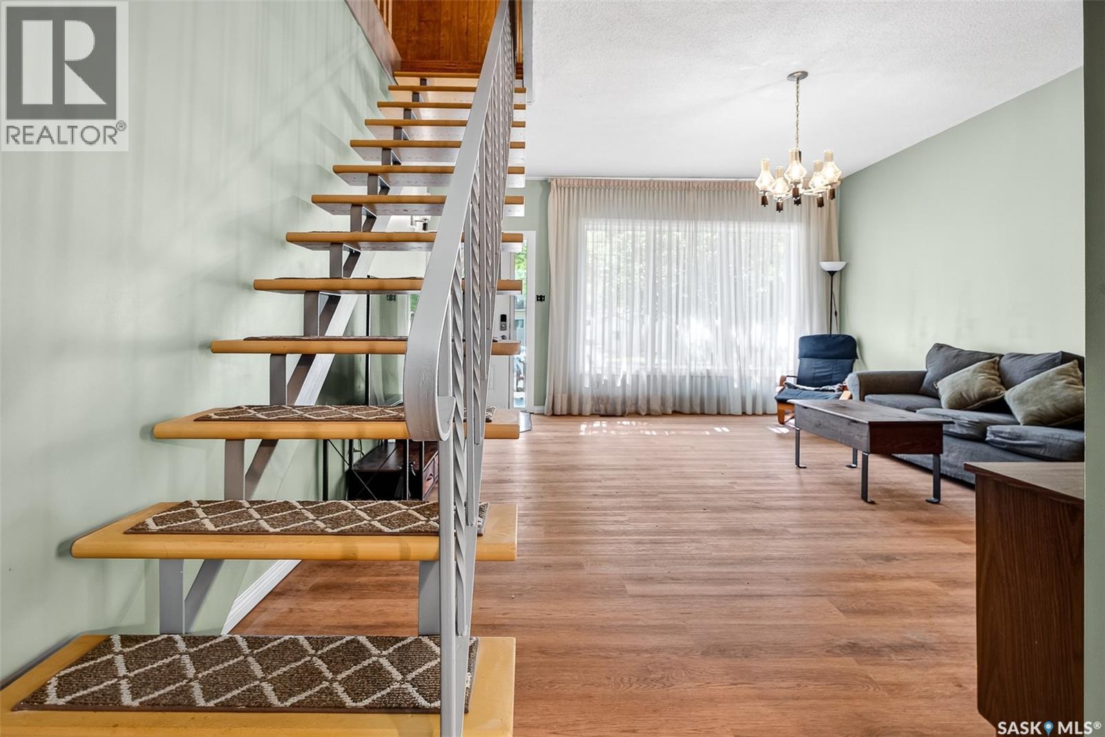 440 Hochelaga Street W, Moose Jaw, Saskatchewan  S6H 2G9 - Photo 9 - SK018274