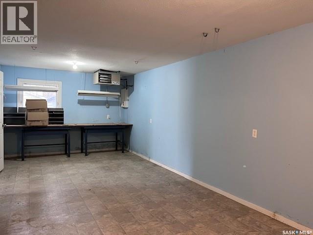 440 Hochelaga Street W, Moose Jaw, Saskatchewan  S6H 2G9 - Photo 49 - SK018274