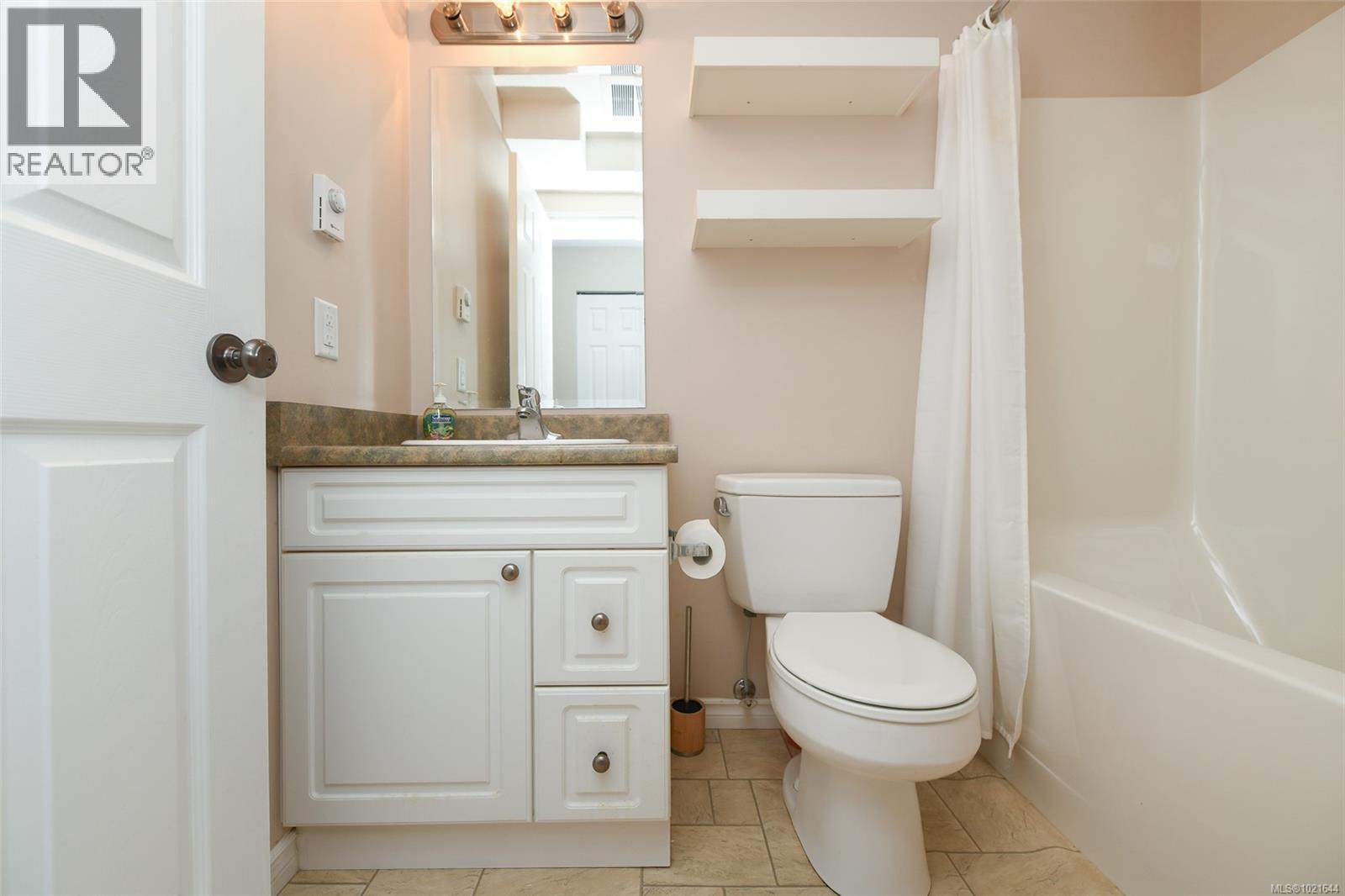 103 129 Back Rd, Courtenay, British Columbia  V9N 3W5 - Photo 12 - 1021644