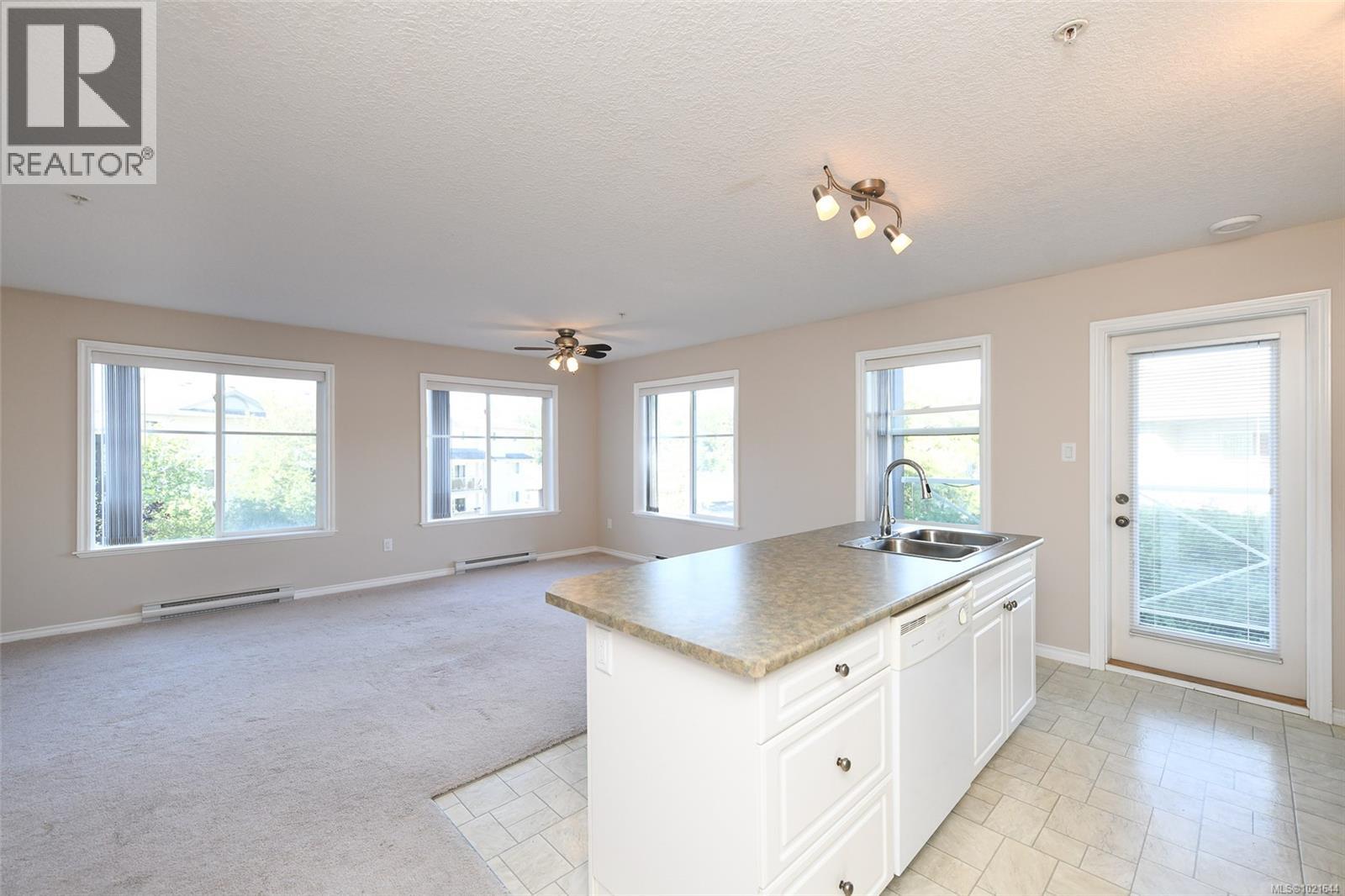 103 129 Back Rd, Courtenay, British Columbia  V9N 3W5 - Photo 7 - 1021644