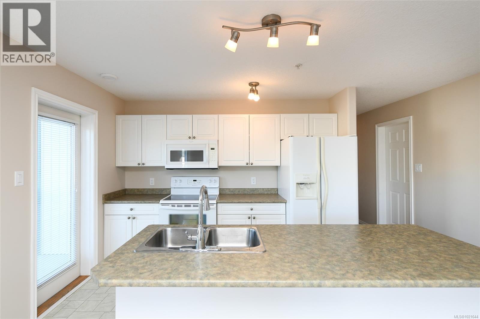 103 129 Back Rd, Courtenay, British Columbia  V9N 3W5 - Photo 4 - 1021644