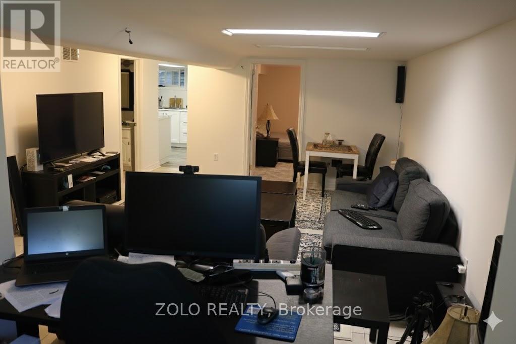 39 Ellerby Square N, Vaughan, Ontario  L4L 1N2 - Photo 16 - N12557486