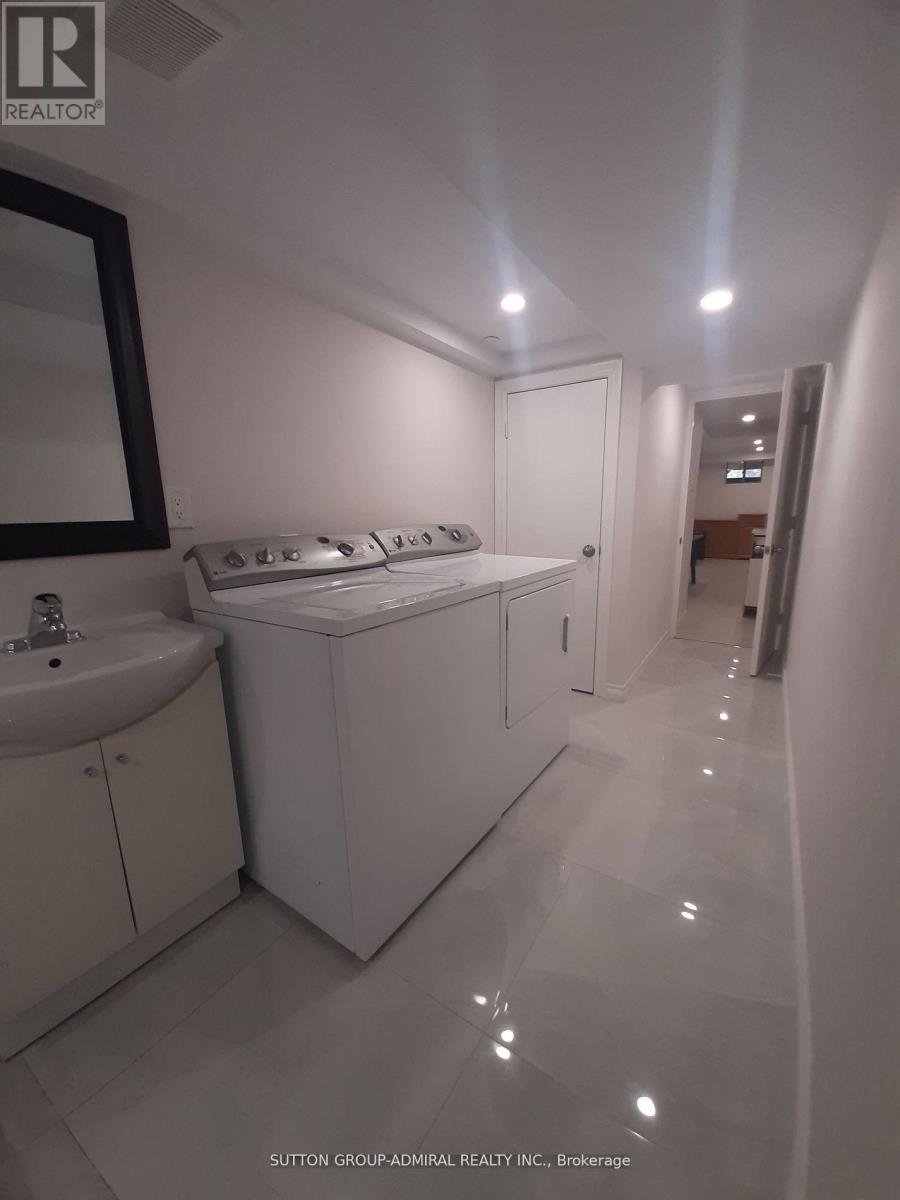 102 Lower - 1331 Major Mackenzie Drive, Vaughan, Ontario  L6A 4W4 - Photo 15 - N12605896