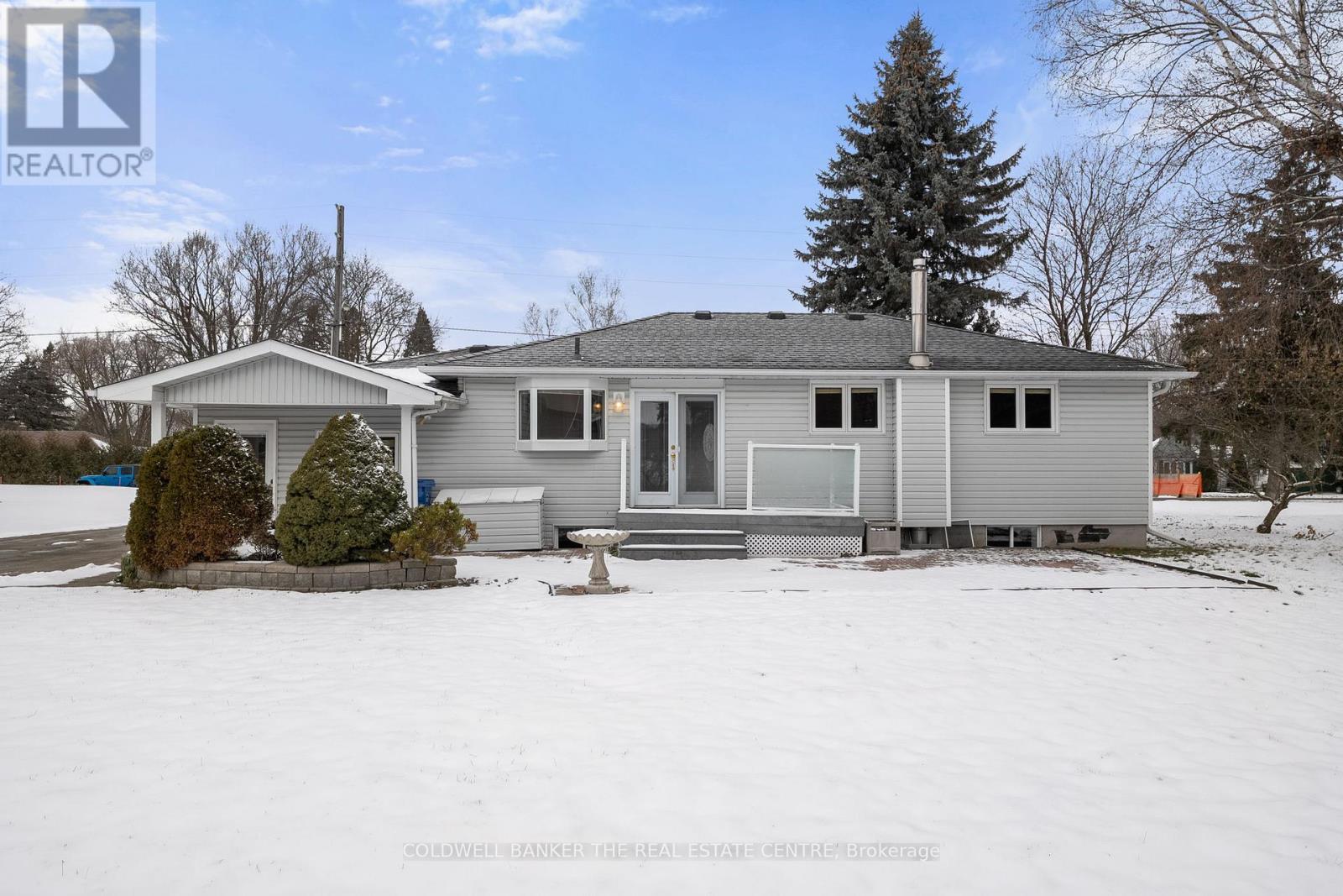 19 FARR AVENUE, east gwillimbury (sharon), Ontario