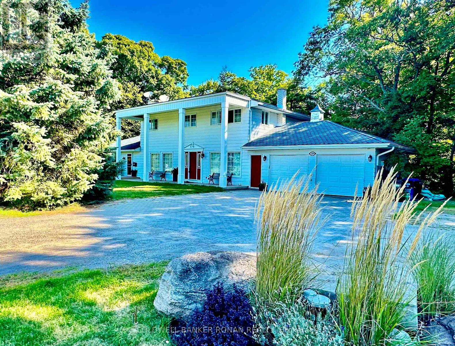 2209 10th Side Road, New Tecumseth (Tottenham), Ontario  L0G 1W0 - Photo 1 - N12606014