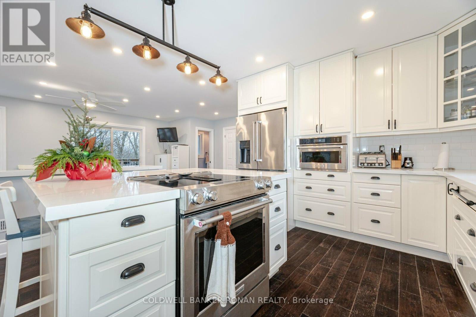 2209 10th Side Road, New Tecumseth (Tottenham), Ontario  L0G 1W0 - Photo 30 - N12606014