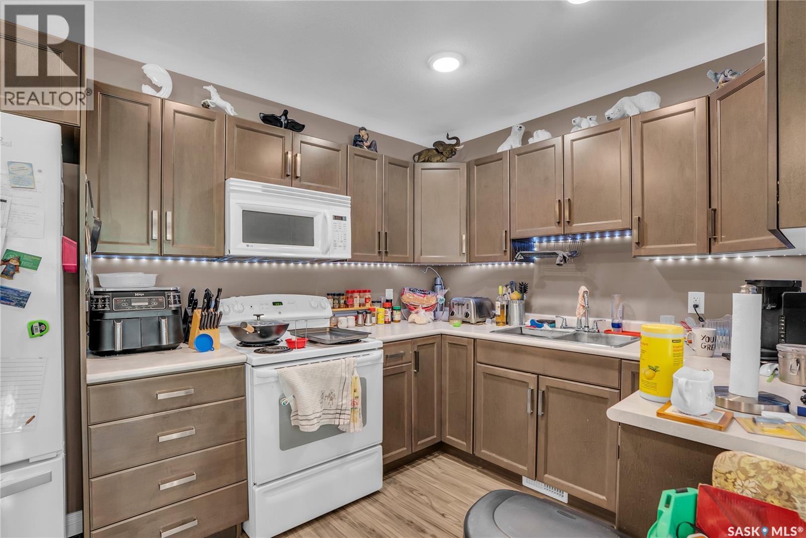 432 S Avenue S, Saskatoon, Saskatchewan  S7M 3A4 - Photo 12 - SK025278