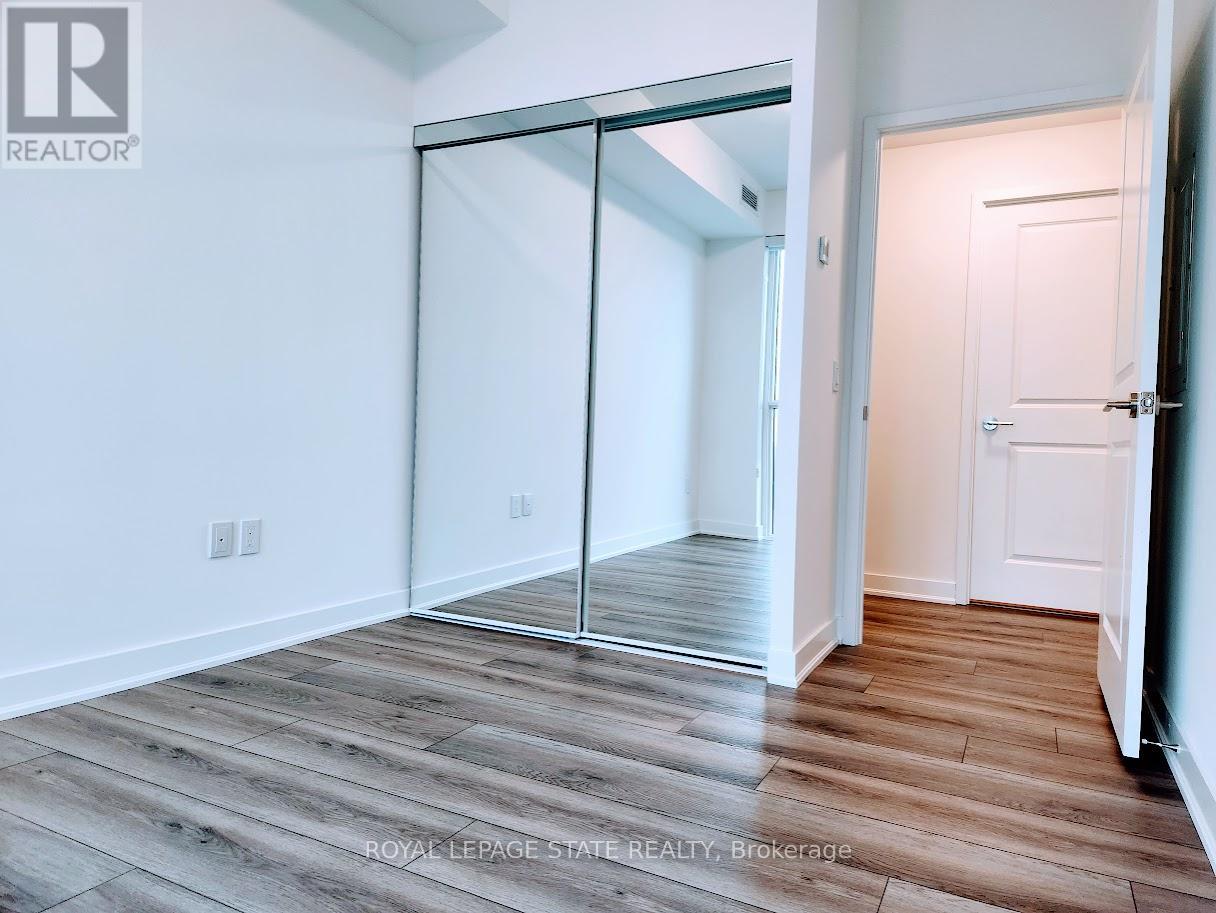 1202 - 2007 James Street, Burlington, Ontario  L7R 0G7 - Photo 9 - W12604492