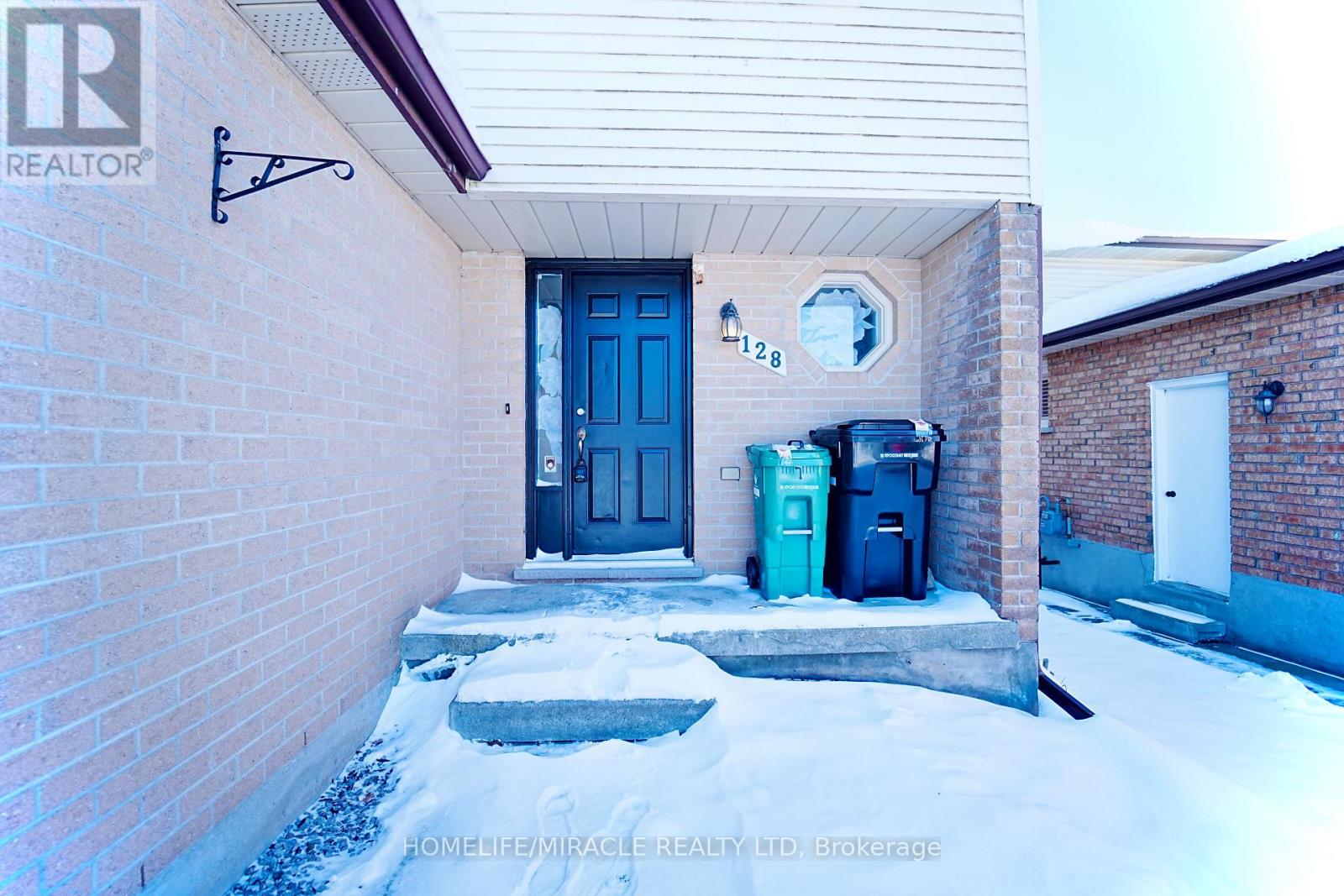 128 Stonyburn Crescent, Cambridge, Ontario  N1R 7X3 - Photo 10 - X12415120