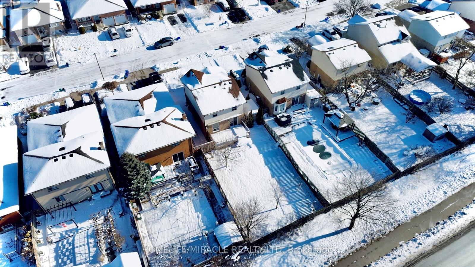 128 Stonyburn Crescent, Cambridge, Ontario  N1R 7X3 - Photo 46 - X12415120