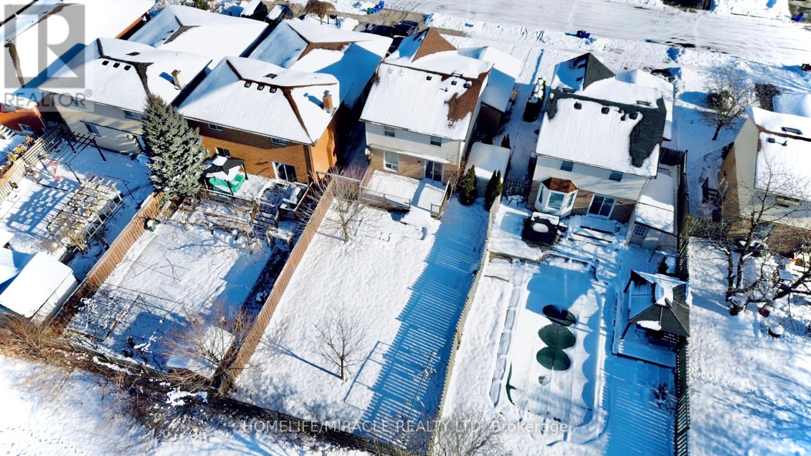 128 Stonyburn Crescent, Cambridge, Ontario  N1R 7X3 - Photo 48 - X12415120