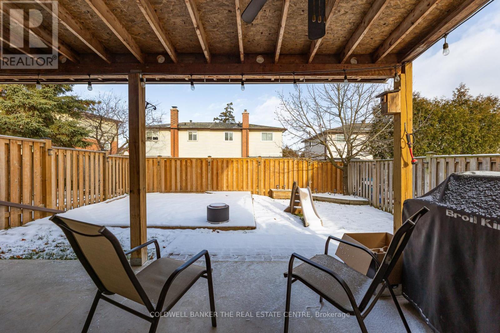 64 Merton Road, Brampton, Ontario  L6V 2V6 - Photo 17 - W12605908