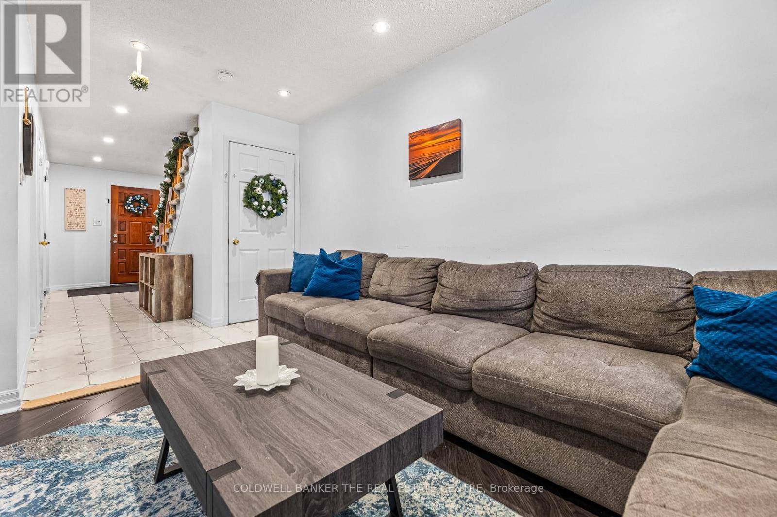 64 Merton Road, Brampton, Ontario  L6V 2V6 - Photo 4 - W12605908