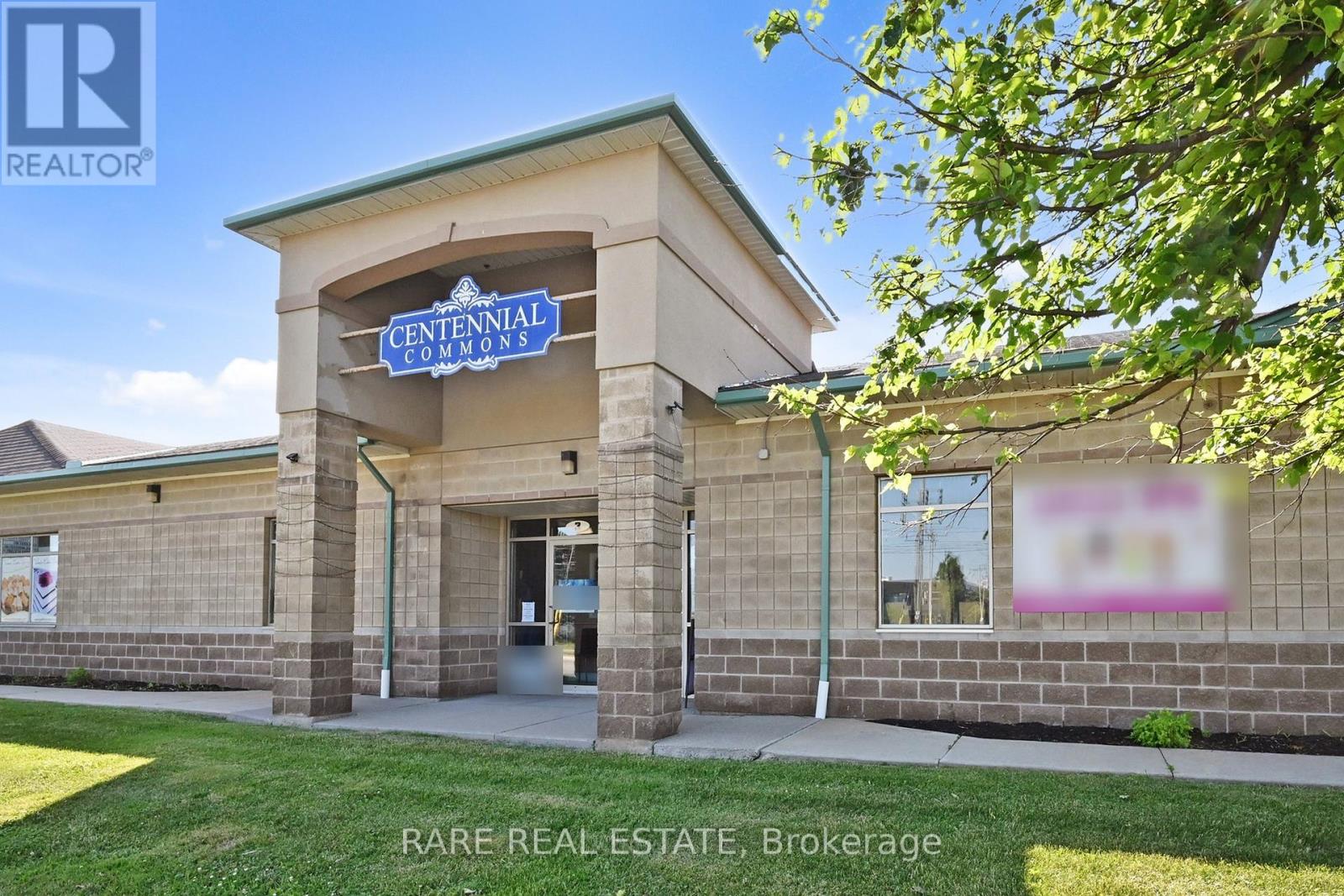 2 - 48 Centennial Road, Orangeville, Ontario  L9W 3T4 - Photo 4 - W12606018