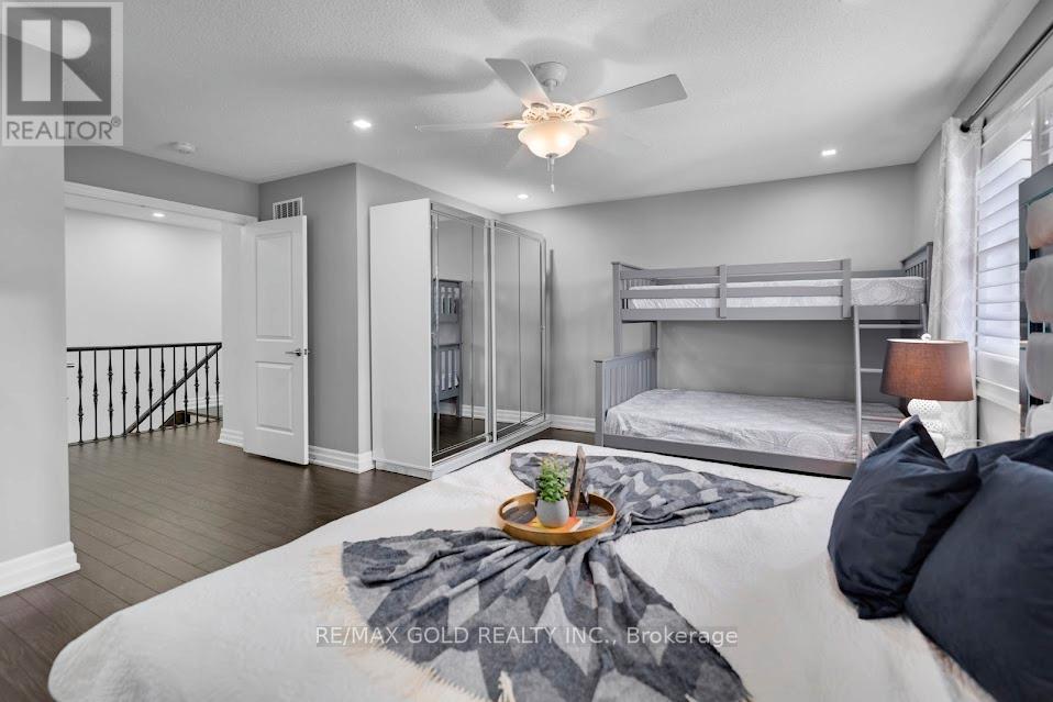 118 Miracle Trail N, Brampton, Ontario  L7A 0Y8 - Photo 21 - W12606056