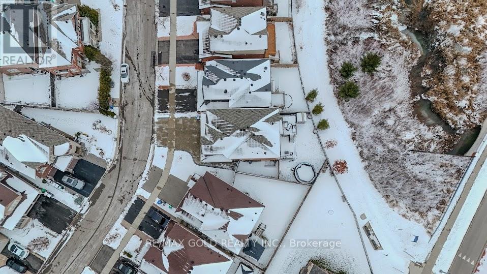 118 Miracle Trail N, Brampton, Ontario  L7A 0Y8 - Photo 42 - W12606056