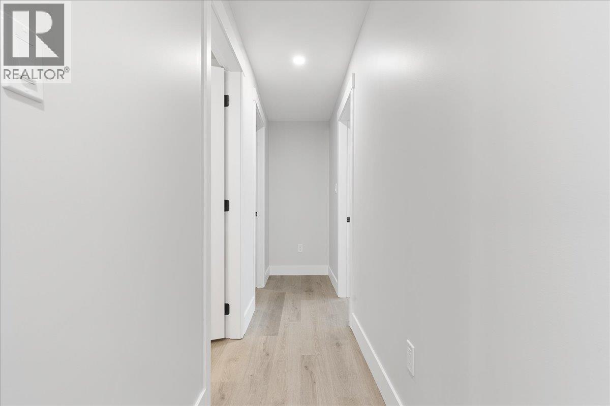 6535 Blue Jay Road, Vernon, British Columbia  V1H 1W4 - Photo 23 - 10370297