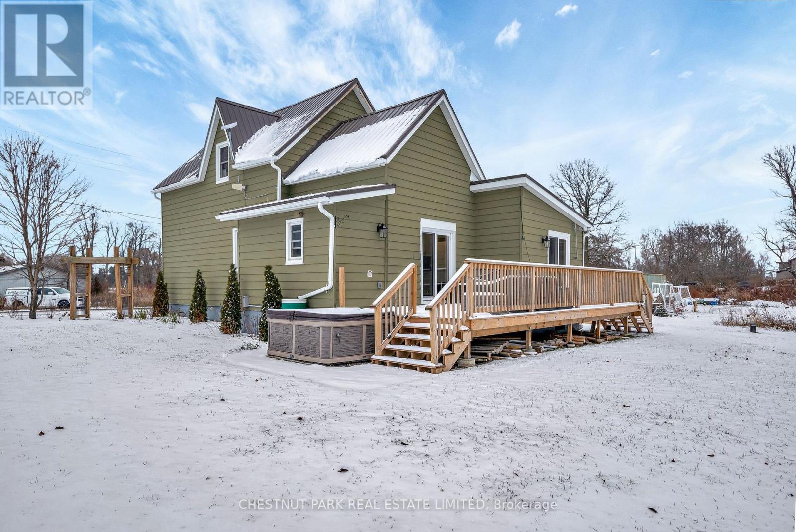 370 Kaiser Crossroad, Prince Edward County, Ontario  K0K 2T0 - Photo 3 - X12606066