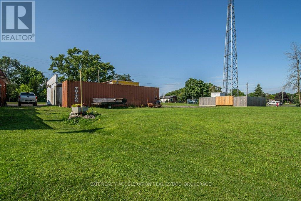 108 Dundas Street, Deseronto, Ontario K0K 1X0 - Photo 40 - X12606138