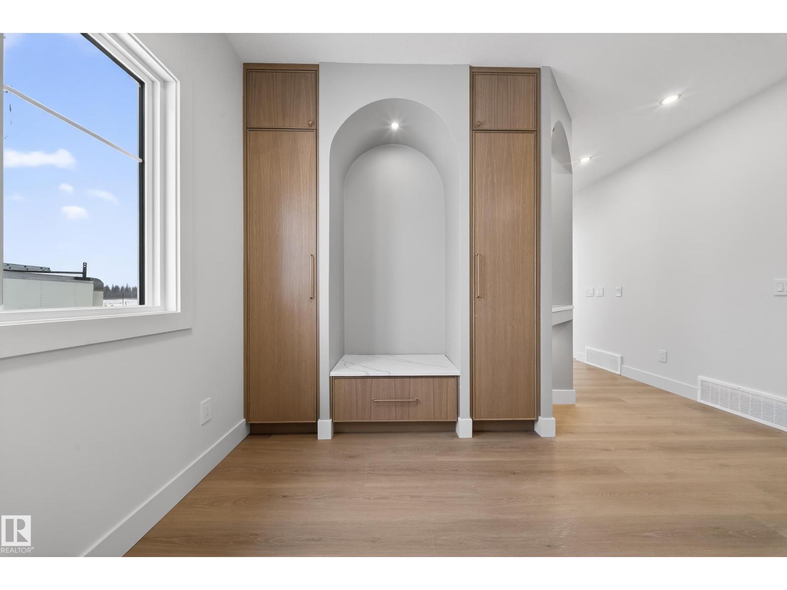 8924 Mayday Way Sw Sw, Edmonton, Alberta  T6X 3E9 - Photo 2 - E4467561