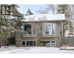 211 Coach Side Road SW Coach Hill