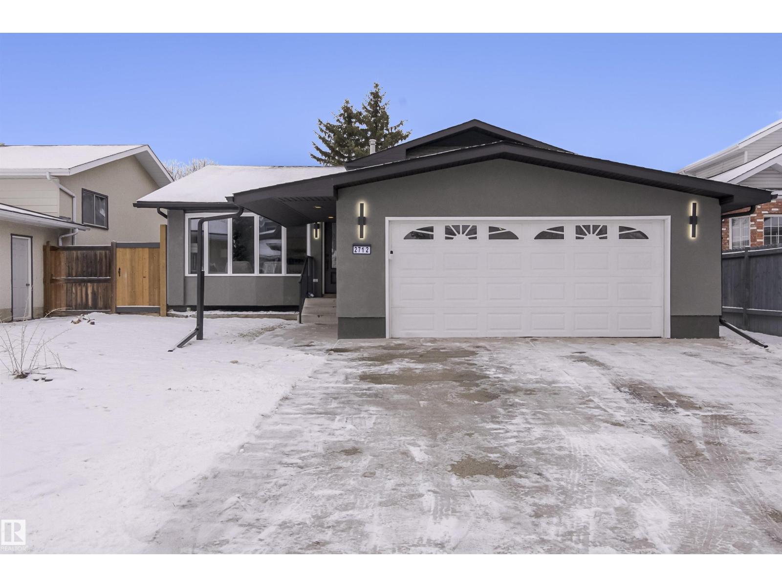 2712 41 St Nw, Edmonton, Alberta  T6L 4H1 - Photo 1 - E4467563