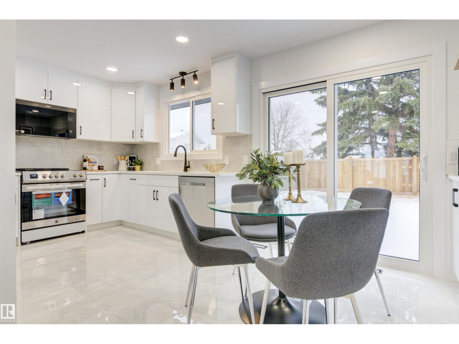 2712 41 St Nw, Edmonton, Alberta  T6L 4H1 - Photo 20 - E4467563