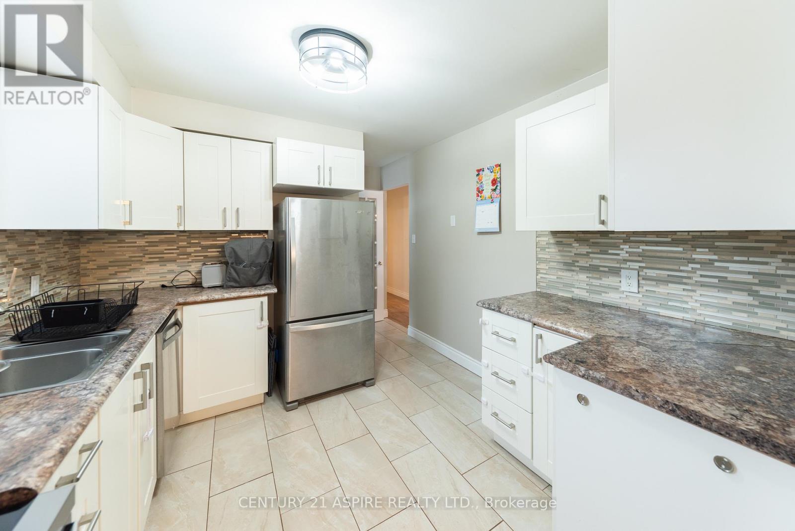 4 James Street, Petawawa, Ontario K8H 3B5 - Photo 20 - X12606142