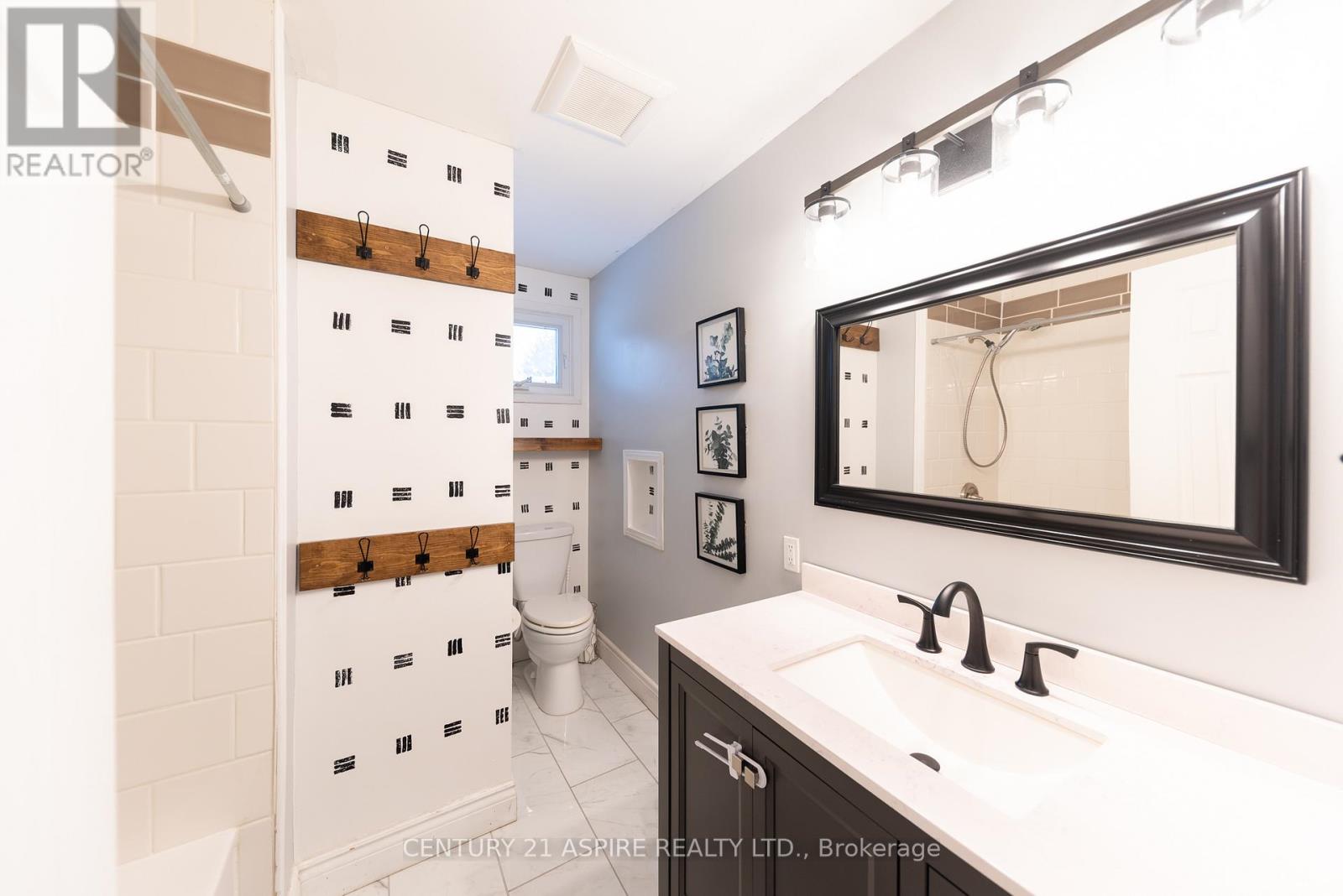 4 James Street, Petawawa, Ontario K8H 3B5 - Photo 27 - X12606142