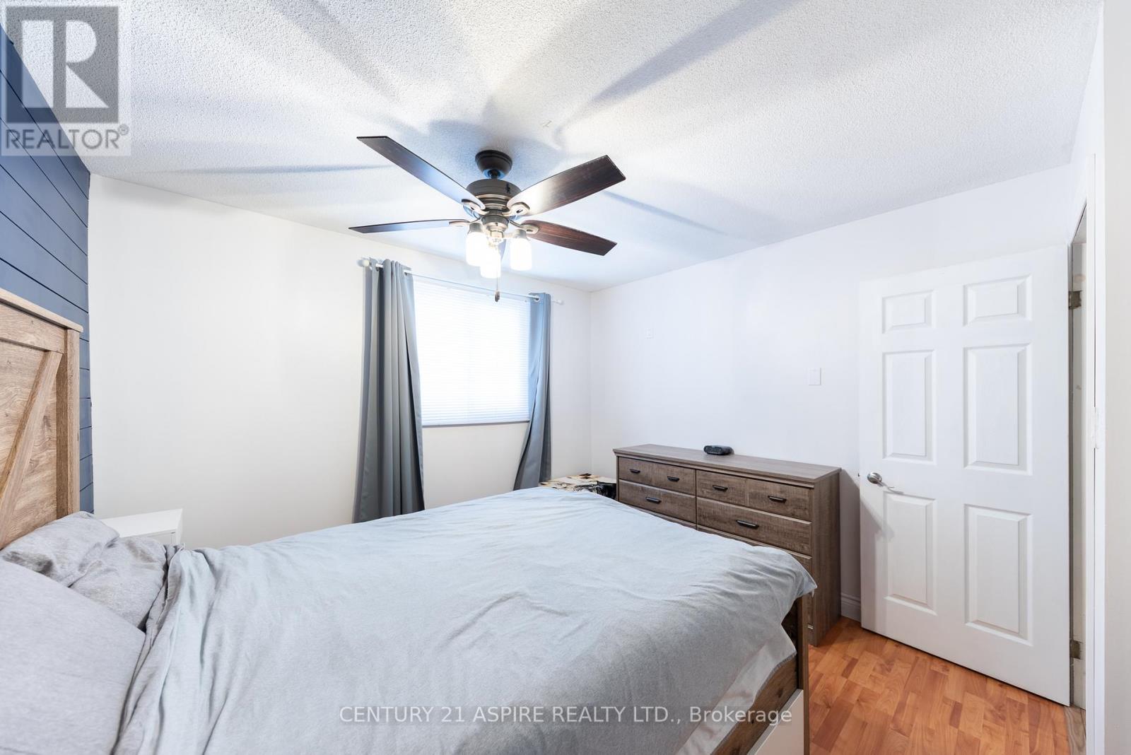 4 James Street, Petawawa, Ontario K8H 3B5 - Photo 34 - X12606142