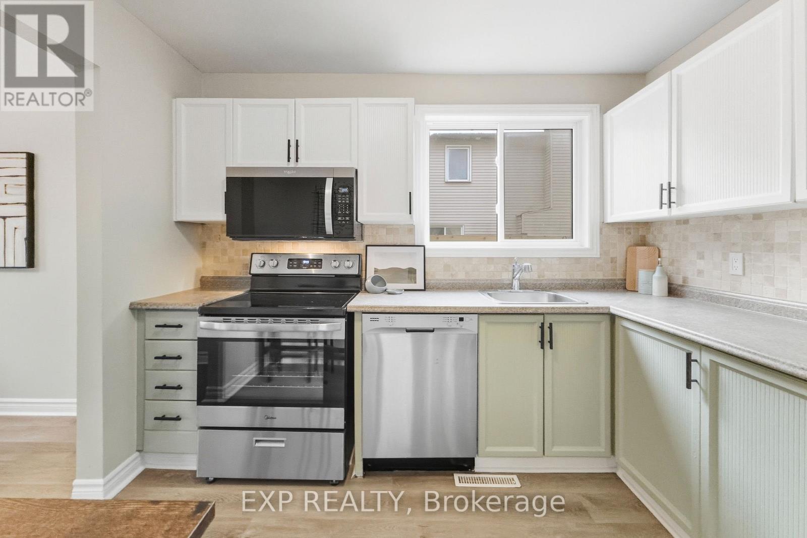 51 Raftus Square, Ottawa, Ontario  K2J 2K9 - Photo 7 - X12606060