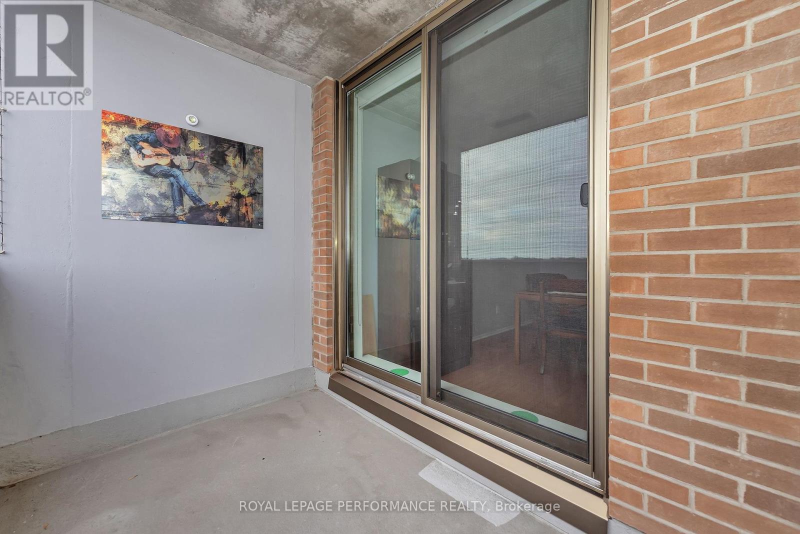 903 - 200 Lafontaine Avenue, Ottawa, Ontario  K1L 8K8 - Photo 17 - X12606128